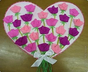 Бумажные цветы для мамы на день рождения своими руками